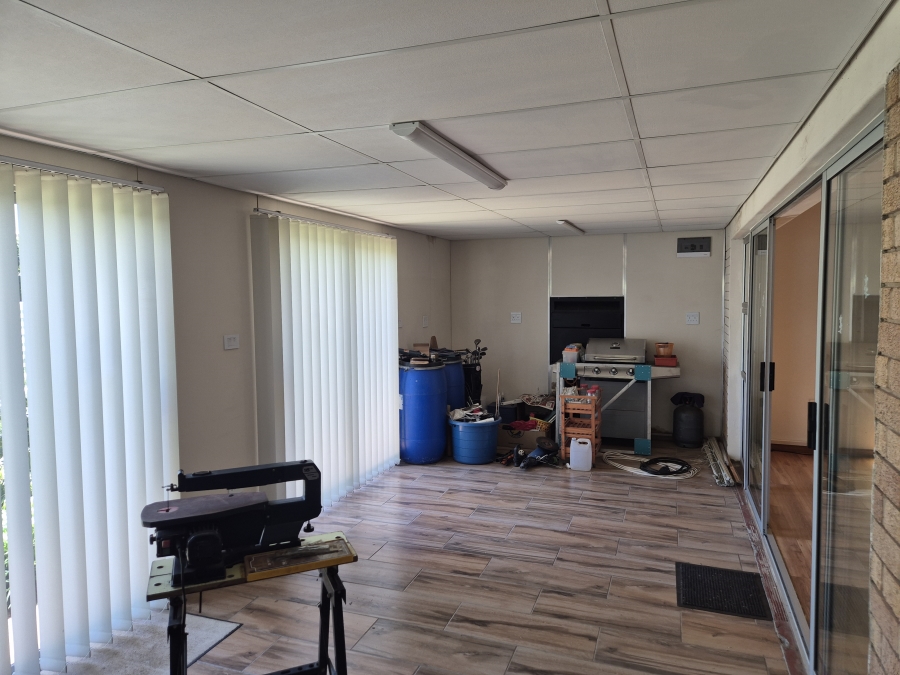 3 Bedroom Property for Sale in Stilfontein Ext 4 North West